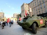 Кандидат в депутаты Госдумы Владимир Лакеев приехал на встречу с избирателями на броневике Кандидат в депутаты Госдумы Владимир Лакеев приехал на встречу с избирателями на броневике