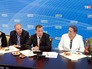 Дмитрий Медведев на встрече с пенсионерами Дмитрий Медведев на встрече с пенсионерами