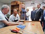 Дмитрий Медведев посетил центр для пенсионеров Дмитрий Медведев посетил центр для пенсионеров