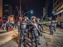 Полиция Бразилии разгоняет митинг Полиция Бразилии разгоняет митинг