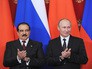 Президент России Владимир Путин и король Бахрейна Хамад Бен Иса Аль Халифа во время встречи в Кремле Президент России Владимир Путин и король Бахрейна Хамад Бен Иса Аль Халифа во время встречи в Кремле