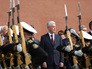 Мэр Москвы Сергей Собянин на церемонии возложения цветов и венков к Могиле Неизвестного Солдата в Александровском саду Мэр Москвы Сергей Собянин на церемонии возложения цветов и венков к Могиле Неизвестного Солдата в Александровском саду