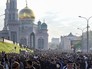 Мусульмане празднуют Курбан-байрам Мусульмане празднуют Курбан-байрам