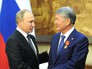 Президент России Владимир Путин и президентом Киргизии Алмазбеком Атамбаевым Президент России Владимир Путин и президентом Киргизии Алмазбеком Атамбаевым