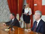 Мэр Москвы Сергей Собянин и генеральный директор Федеральной корпорации по развитию малого и среднего предпринимательства Александр Браверман Мэр Москвы Сергей Собянин и генеральный директор Федеральной корпорации по развитию малого и среднего предпринимательства Александр Браверман