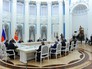 Президент России Владимир Путин проводит встречу в Кремле с лидерами партий Президент России Владимир Путин проводит встречу в Кремле с лидерами партий
