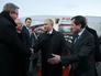Президент России Владимир Путин во время встречи в аэропорту Берлина Президент России Владимир Путин во время встречи в аэропорту Берлина