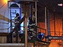 Пожарные на месте возгорания Пожарные на месте возгорания