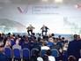Президент России Владимир Путин выступает на межрегиональном форуме ОНФ "Форум действий. Крым" Президент России Владимир Путин выступает на межрегиональном форуме ОНФ "Форум действий. Крым"