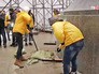 Субботник у памятника князю Владимиру в Москве Субботник у памятника князю Владимиру в Москве