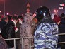 Полицейское оцепление на футбольном матче Полицейское оцепление на футбольном матче