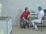 Врач общается с пациентом Врач общается с пациентом
