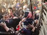 Выдача гуманитарной помощи жителям Ирака Выдача гуманитарной помощи жителям Ирака