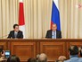 Главы МИД России и Японии Сергей Лавров и Фумио Кисидо Главы МИД России и Японии Сергей Лавров и Фумио Кисидо