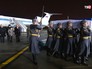 Самолет с телом убитого в Турции посла России Андрея Карлова в аэропорту "Внуково" Самолет с телом убитого в Турции посла России Андрея Карлова в аэропорту "Внуково"
