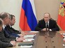 Президент РФ Владимир Путин проводит совещание с постоянными членами Совета безопасности Президент РФ Владимир Путин проводит совещание с постоянными членами Совета безопасности