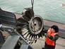 Подъем со дна деталей самолета Ту-154 Подъем со дна деталей самолета Ту-154