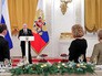 Владимир Путин на праздничном приеме в Кремле Владимир Путин на праздничном приеме в Кремле