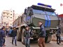 Машины военной полиции Сирии и школьники Машины военной полиции Сирии и школьники