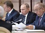Владимир Путин и Виктор Садовничий на заседании попечительского совета МГУ Владимир Путин и Виктор Садовничий на заседании попечительского совета МГУ