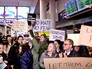 Митинг противников миграционной политики Дональда Трампа Митинг противников миграционной политики Дональда Трампа