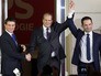 Кандидаты в президенты от cоциалистической партии Франции Мануэль Вальс (слева) и Бенуа Амон (справа) Кандидаты в президенты от cоциалистической партии Франции Мануэль Вальс (слева) и Бенуа Амон (справа)