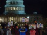 Участники митинга против указа президента США Дональда Трампа об эмигрантах в Вашингтоне Участники митинга против указа президента США Дональда Трампа об эмигрантах в Вашингтоне