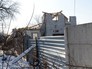 Дом, пострадавший в результате обстрела украинскими силовиками, в городе Макеевка Донецкой области Дом, пострадавший в результате обстрела украинскими силовиками, в городе Макеевка Донецкой области