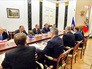 Владимир Путин провел совещание с постоянными членами Совета Безопасности Владимир Путин провел совещание с постоянными членами Совета Безопасности