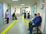 Пациенты в поликлинике Пациенты в поликлинике