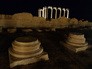 Обломки колонн в исторической части Пальмиры Обломки колонн в исторической части Пальмиры