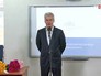 Сергей Собянин вручает награды врачам Сергей Собянин вручает награды врачам