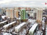 Пятиэтажки на фоне новостроек Пятиэтажки на фоне новостроек