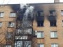 На месте возгорания в жилом доме На месте возгорания в жилом доме