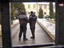 Бойцы ОМОН у Международного центра Рерихов в Москве Бойцы ОМОН у Международного центра Рерихов в Москве