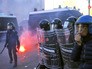 Полиция Италии препядствует уличным беспорядкам Полиция Италии препядствует уличным беспорядкам