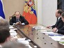 Президент России Владимир Путин проводит очередное совещание с членами правительства Президент России Владимир Путин проводит очередное совещание с членами правительства