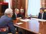 Владимир Путин во время встречи с Александром Хлуновым и Андреем Фурсенко Владимир Путин во время встречи с Александром Хлуновым и Андреем Фурсенко