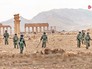 Саперы работают в исторической части Пальмиры Саперы работают в исторической части Пальмиры