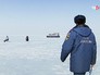 Сотрудники МЧС инспектируют места зимней рыбалки Сотрудники МЧС инспектируют места зимней рыбалки
