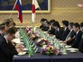 Министр иностранных дел РФ Сергей Лавров и министр обороны Японии Томоми Инада на переговорах министров иностранных дел и министров обороны России и Японии в формате "два плюс два" в Токио Министр иностранных дел РФ Сергей Лавров и министр обороны Японии Томоми Инада на переговорах министров иностранных дел и министров обороны России и Японии в формате "два плюс два" в Токио