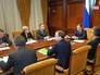 Дмитрий Медведев проводит заседание правительства РФ Дмитрий Медведев проводит заседание правительства РФ