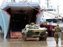 Погрузка техники на борт большого десантного корабля Черноморского флота "Цезарь Куников" Погрузка техники на борт большого десантного корабля Черноморского флота "Цезарь Куников"