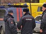 Полиция на месте взрыва в метро Санкт-Петербурга Полиция на месте взрыва в метро Санкт-Петербурга