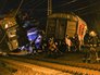 Работа экстренных служб на месте столкновения поезда и электрички Работа экстренных служб на месте столкновения поезда и электрички