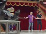 Артисты выступают в цирке Артисты выступают в цирке