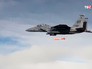 Истребитель ВВС США запускает ракету Истребитель ВВС США запускает ракету