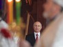 Владимир Путин на праздничном пасхальном богослужении в храме Христа Спасителя Владимир Путин на праздничном пасхальном богослужении в храме Христа Спасителя