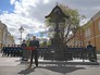 Президент России Владимир Путин на церемонии открытия у Никольской башни Кремля креста в память о князе, генерал-губернаторе Москвы в 1891 - 1905 годах Сергее Александровиче Президент России Владимир Путин на церемонии открытия у Никольской башни Кремля креста в память о князе, генерал-губернаторе Москвы в 1891 - 1905 годах Сергее Александровиче