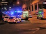 Экстренные службы Великобритании на месте происшествия Экстренные службы Великобритании на месте происшествия